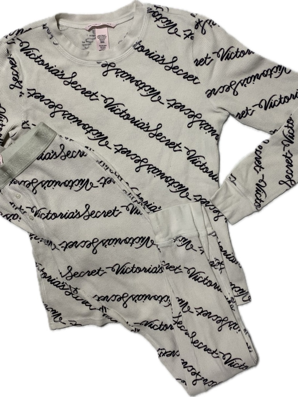 Victoria's Secret Light Gray & Black Script Girls' Thermal Pajama Set